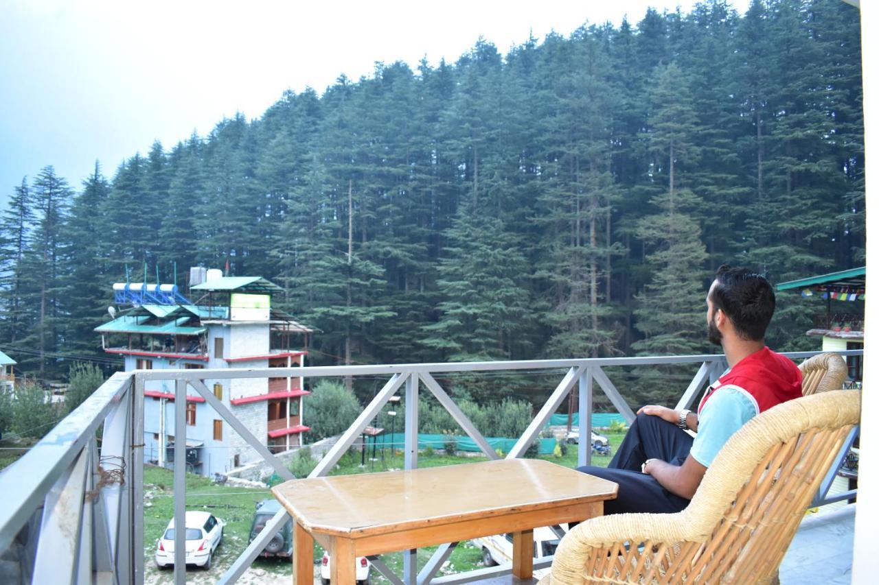 Hadimba Way Manali - Top Rated And Most Awarded Property In Manali !! Balcony Rooms Exterior photo