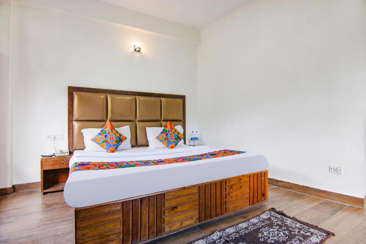 Hadimba Way Manali - Top Rated And Most Awarded Property In Manali !! Balcony Rooms Exterior photo