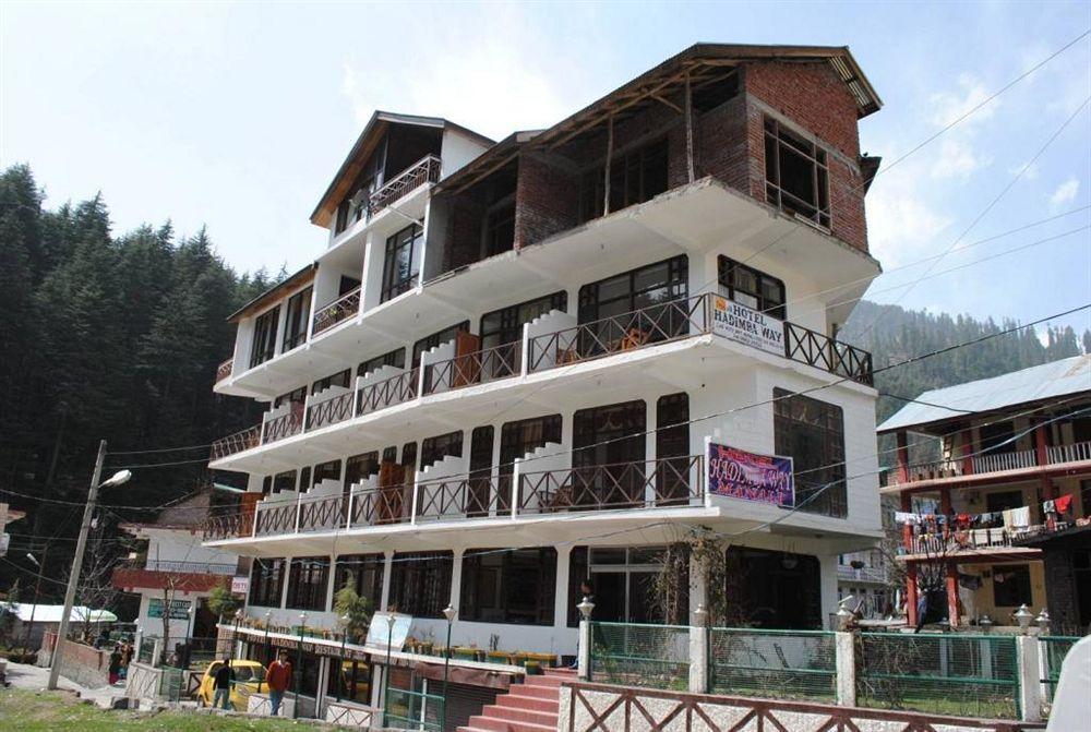 Hadimba Way Manali - Top Rated And Most Awarded Property In Manali !! Balcony Rooms Exterior photo