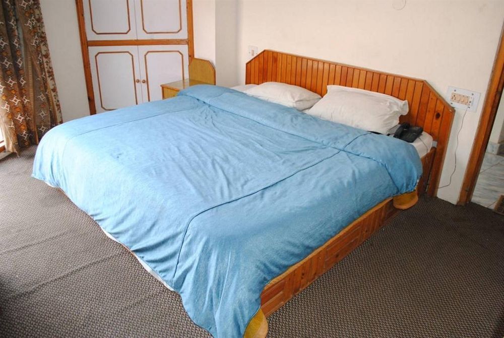 Hadimba Way Manali - Top Rated And Most Awarded Property In Manali !! Balcony Rooms Exterior photo